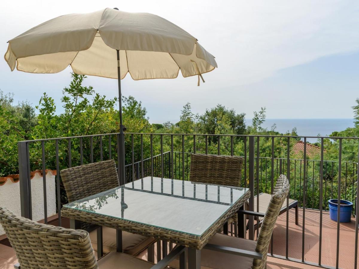 Alba By Danlux Invest Villa Tossa de Mar Exterior photo